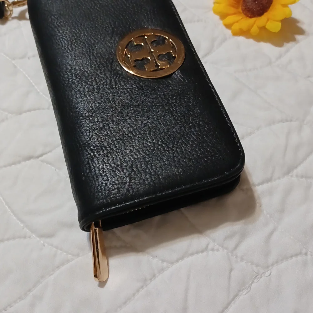 Wallet - Picture 6 of 6